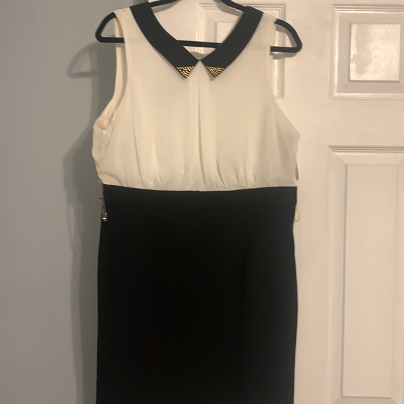 Women’s dress - Picture 2 of 5